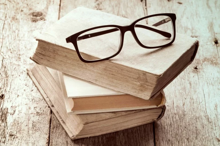Reading makes you smarter? Amazing Cognitive Benefits of Reading Books