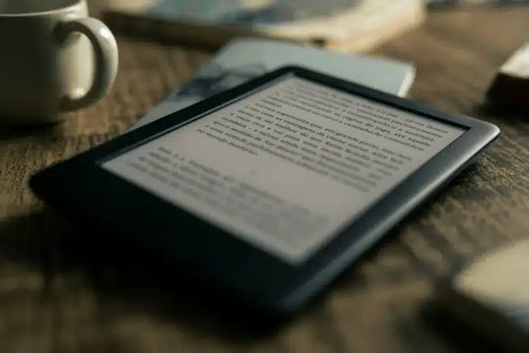 How Do You Clean Your Kindle Screen? 8 Very Easy Ways To Do It